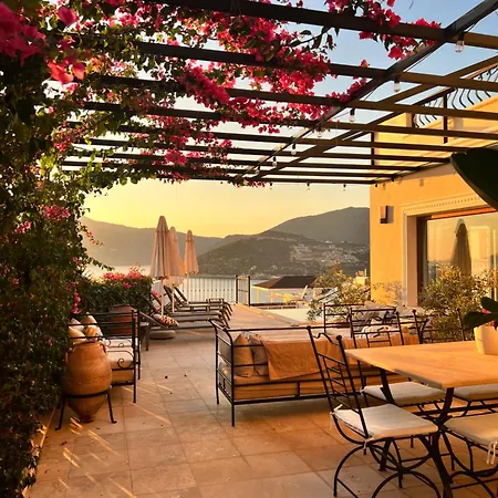 Seafront, Sunset And Mountain View In Komurluk, Willa Kalkan
